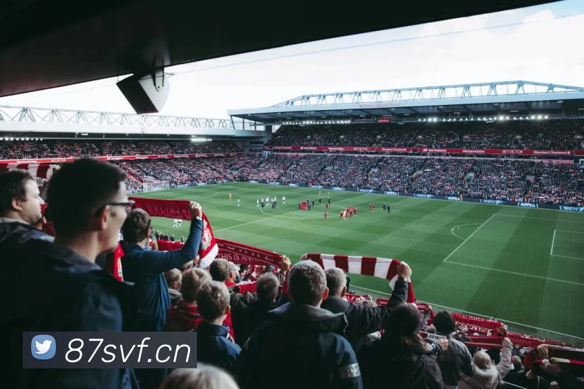 勇士湖人薪资总额领跑NBA球队奢侈税压力引发关注